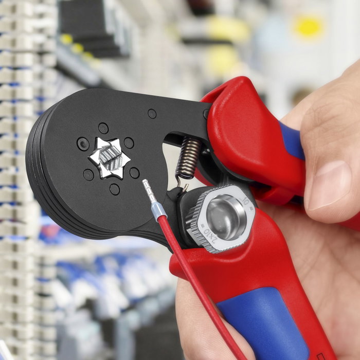 Knipex Pince à sertir automatique pour embouts de câbles 0,08 - 10,0 mm² Knipex Pince à sertir automatique pour embouts de câbles 0,08 - 10,0 mm²