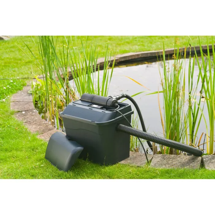 Ubbink SmartClear 6000 PlusSet - Filtre gravitaire pour bassin avec UV-C 7W et pompe proLine 1900 - Filtration bio-mécanique pour 3000 à 6000 litres Ubbink SmartClear 6000 PlusSet - Filtre gravitaire pour bassin avec UV-C 7W et pompe proLine 1900 - Filtration bio-mécanique pour 3000 à 6000 litres