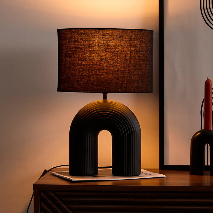Home Deco Factory Lampe Archi en céramique noire Home Deco Factory Lampe Archi en céramique noire