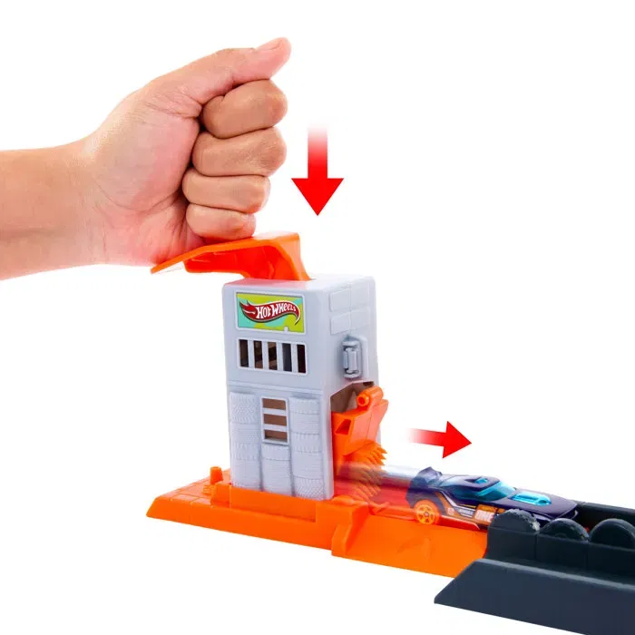 Hot Wheels City - Attaque du Gorille - Jeu de course et de bataille avec 3 façons de jouer