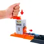 Hot Wheels City - Attaque du Gorille - Jeu de course et de bataille avec 3 façons de jouer