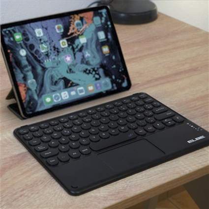 Elbe TE-103-BT Clavier Bluetooth Slim avec Touchpad Intégré et Batterie Rechargeable - Noir - Compatible Windows, iOS, Android et Smart TV