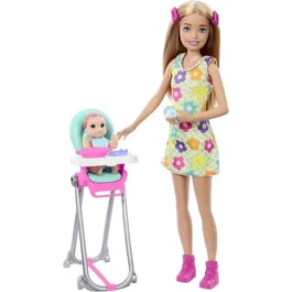 Barbie Skipper Coffret Babysitters Inc avec poupée, bébé et accessoires, bébé change de couleur HTK35