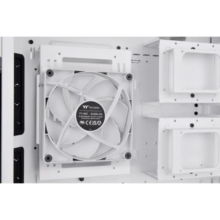 Thermaltake CTE C700 TG ARGB Snow, Boîtier PC Blanc Grande Tour E-ATX, 3 Ventilateurs 140mm ARGB, Panneaux Verre Trempé, Ports USB Type-C et Audio HD