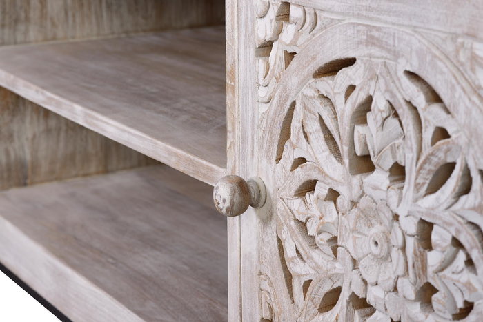 GINER Y COLOMER Meuble TV en bois de manguier massif avec portes et pieds métal, finition blanc vieilli et gris, 130x55x40 cm