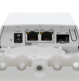 MikroTik FTC11XG - Convertisseur média 10 Gigabit SFP+ fibre vers RJ45 cuivre, IP55 étanche, avec injecteur PoE et alimentation, 9-10 W