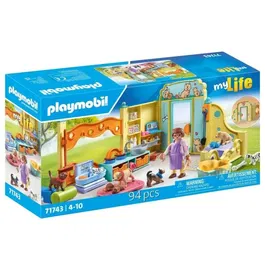 Playmobil 71743 Centre de soin canin My Life - 94 pièces avec 8 chiens et soigneur - Jouet éducatif dès 4 ans