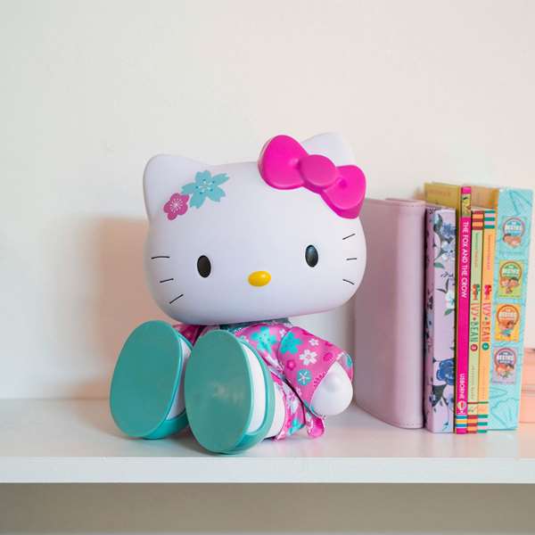 Famosa Figure Hello Kitty Kimono Articulée - 33 cm avec 5 Points d'Articulation