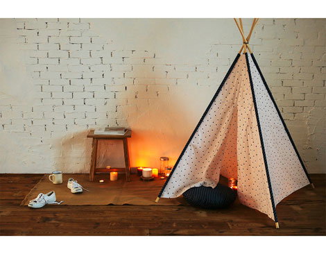 Dailylike Étoffe en coton avec motifs et bordures, 1,10 m x 3 m, épaisseur 30C Dailylike Étoffe en coton avec motifs et bordures, 1,10 m x 3 m, épaisseur 30C