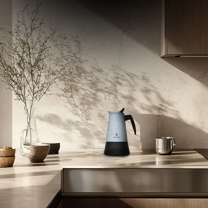 Cecotec Piccolina 600 Blue cafetière italienne, 300 ml, 6 tasses, compatible induction