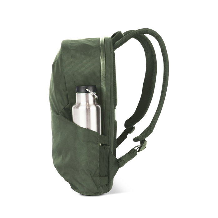 Moment Everything Backpack Daypack 17L Olive Moment Everything Backpack Daypack 17L Olive