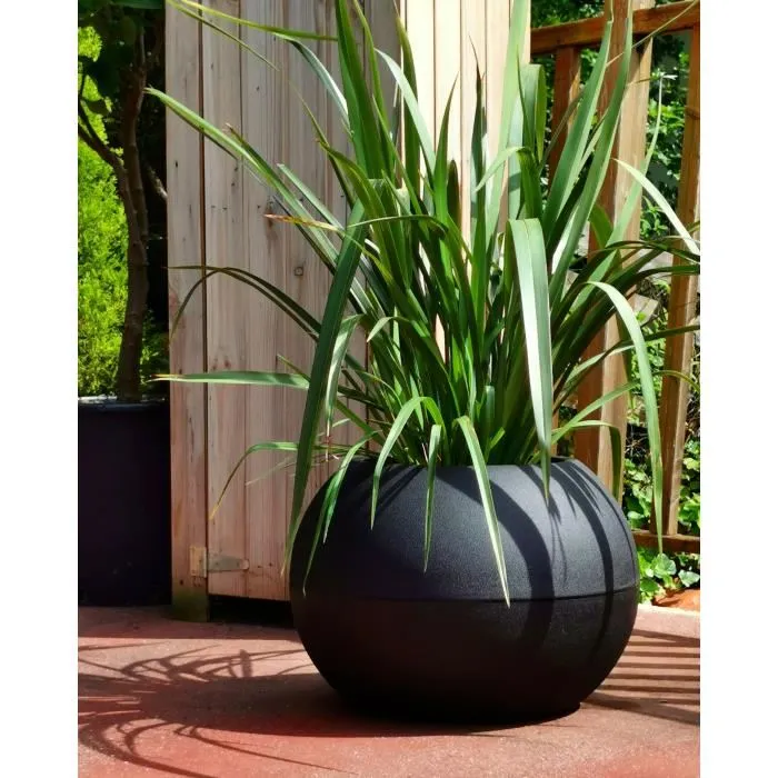 RIVIERA Pot de fleurs Boule en plastique imitation granit, noir, diamètre 50 cm, hauteur 34.5 cm
