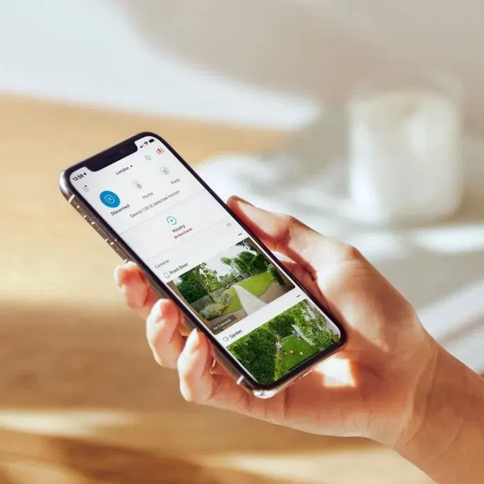 Caméra de surveillance RING Spotlight Pro câblée - Blanc - Vision nocturne couleur, HD 1080p - Pour UE