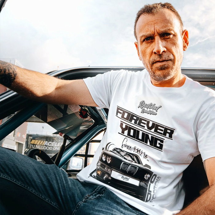 Radikal Revolution T-shirt Forever Young Blanc Taille L Radikal Revolution T-shirt Forever Young Blanc Taille L