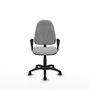 Chaise de bureau Algarra avec mécanisme de contact permanent de base, recouverte de tissu gris clair. Équipée d'une base en polyamide noir, d'accoudoirs fixes et de roulettes pour parquet