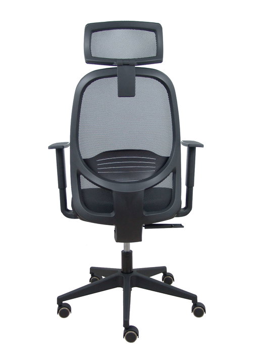 Silla de oficina Cilanco con mecanismo Sincro tapizada con Tela color Negro. Equipada con lumbar 1D, Brazos 1D, Cabecero 2D y Ruedas de parqué