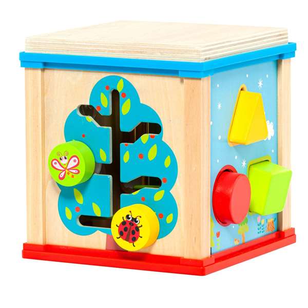 Molto - Cube d'activités en bois avec jeux éducatifs - Dimensions 19x17x17 cm - Jouet pour enfant à partir de 3 ans Molto - Cube d'activités en bois avec jeux éducatifs - Dimensions 19x17x17 cm - Jouet pour enfant à partir de 3 ans
