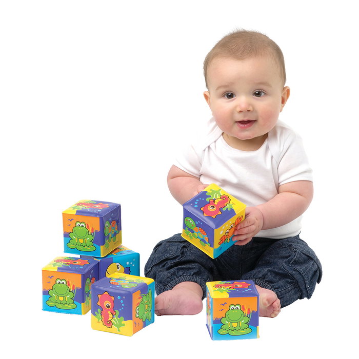 Playgro Blocs de Bain Souples 6 Pièces Multilingue Jeu d'Éveil Motricité Fine +6 Mois