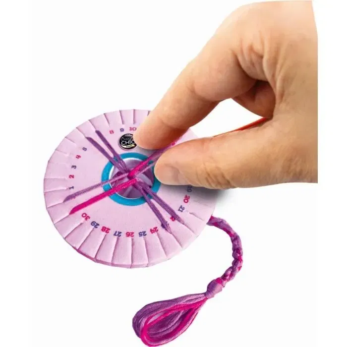 Clementoni Crazy Chic - Coffret création de bracelets de l'amitié avec perles et fils - À partir de 7 ans - Jeu créatif fille