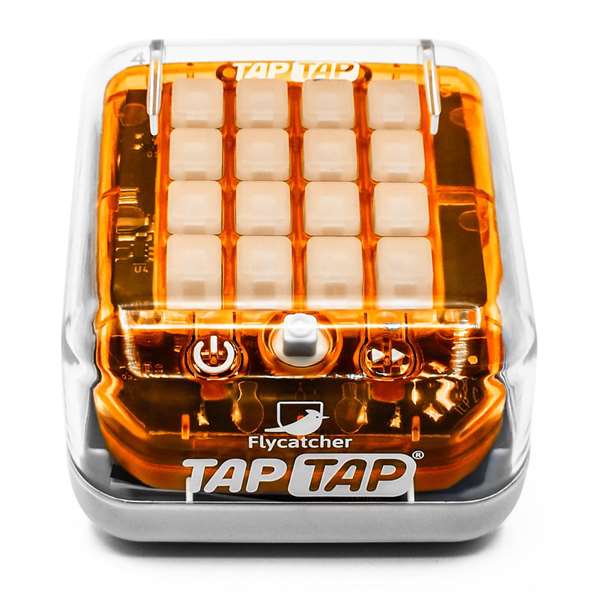 Bandai Jeu électronique d'entraînement cérébral Tap Tap - Exercices de mémoire, concentration et coordination - Modèle Sdos 4.4x7.1x6.5 cm - Modèles assortis - Dès 4 ans