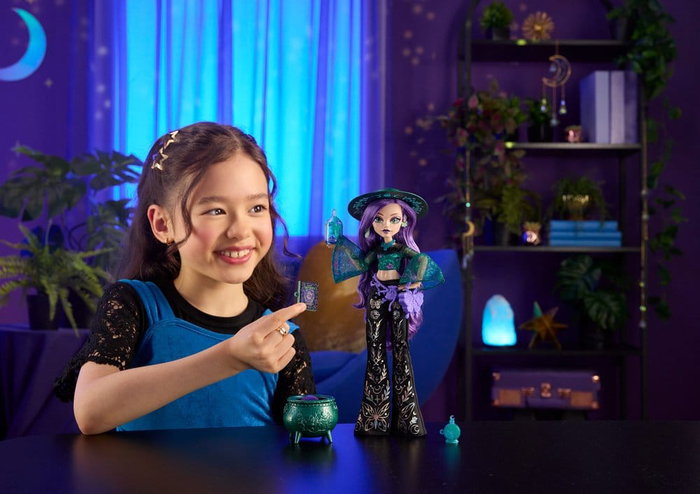 Mattel Monster High Moonspell Magic Willow Thorne Mattel Monster High Moonspell Magic Willow Thorne
