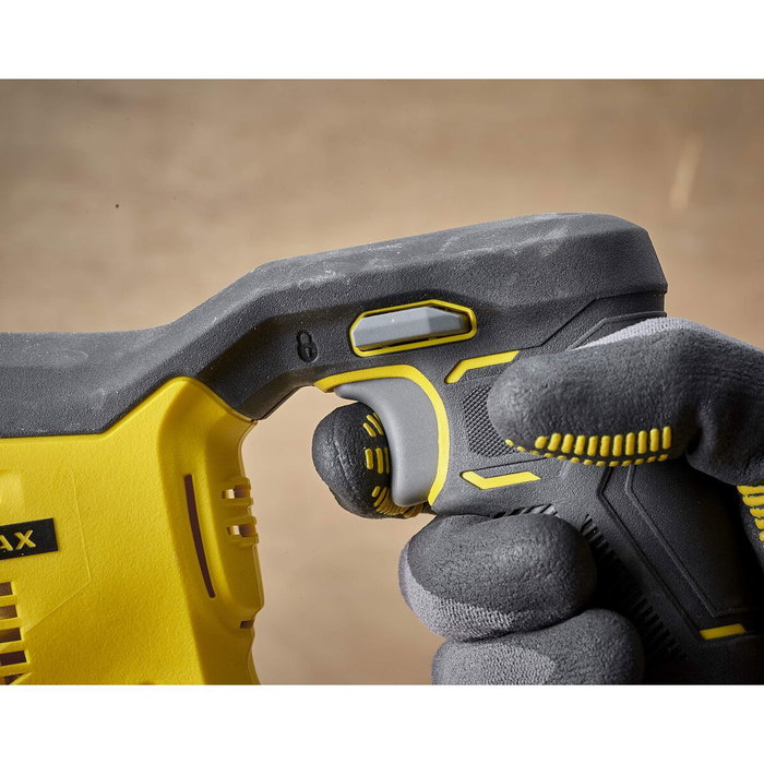 Stanley Fatmax Scie sabre sans fil 18V SFMCS300D2K-QW avec 2 batteries 2Ah Stanley Fatmax Scie sabre sans fil 18V SFMCS300D2K-QW avec 2 batteries 2Ah