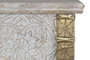 GINER Y COLOMER - Buffet coffre en bois de manguier massif avec sculptures et détails bronze, finition blanc vieilli, 116 x 45 x 40 cm