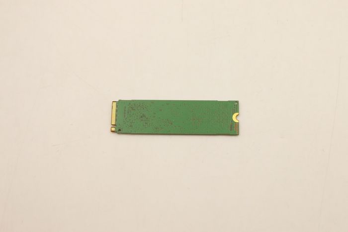 Lenovo SSD M.2 NVMe PCIe 512 Go, vitesse lecture 3500 Mo/s, ecriture 2900 Mo/s, endurance 300 TBW, cryptage AES-256, garantie 5 ans