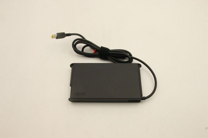 Lenovo Slim AC adapter 230W 20V pour ThinkPad P et Legion Lenovo Slim AC adapter 230W 20V pour ThinkPad P et Legion