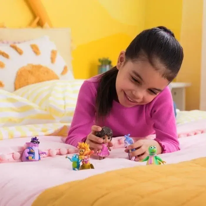 Spin Master Dora Coffret Figurines Amis Fantastiques Dora l'Exploratrice - 5 Figurines - Jouet Dès 3 Ans