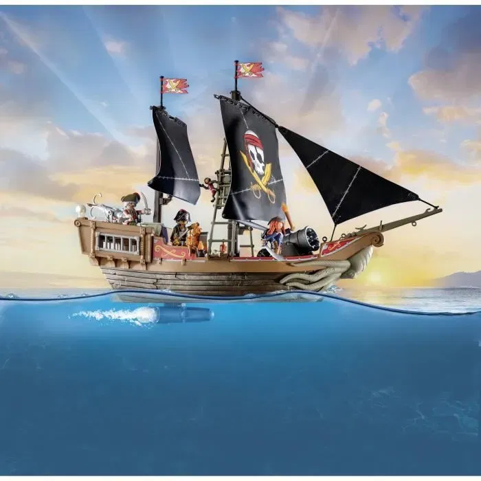 Playmobil 71530 Bateau Pirates avec Canon, Échelle et Crochet, 3 Personnages et Accessoires, 137 Pièces, Jeu de Rôle Créatif, À Partir de 4 Ans