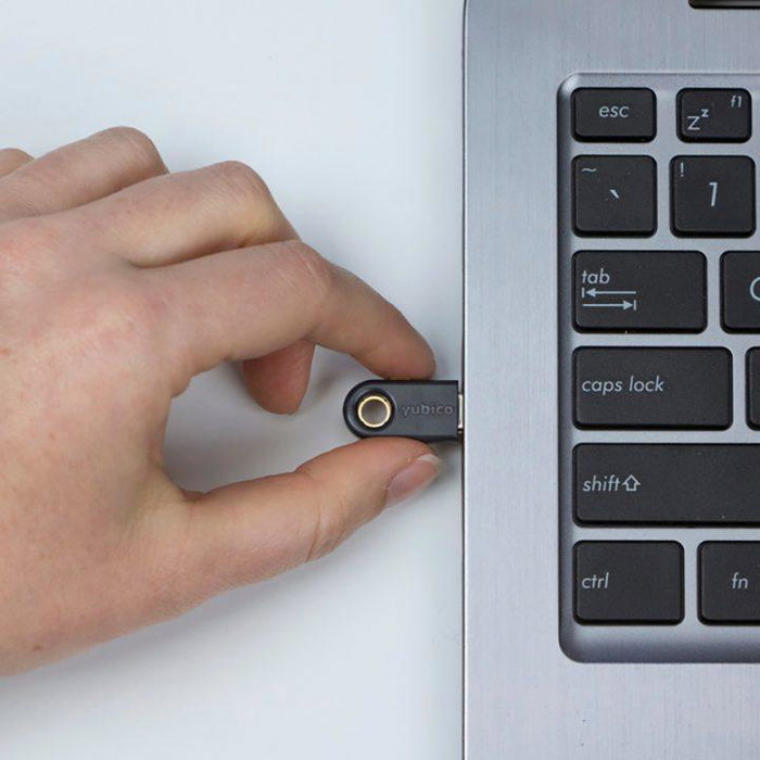 Yubico YubiKey 5C Clé de sécurité USB Noir