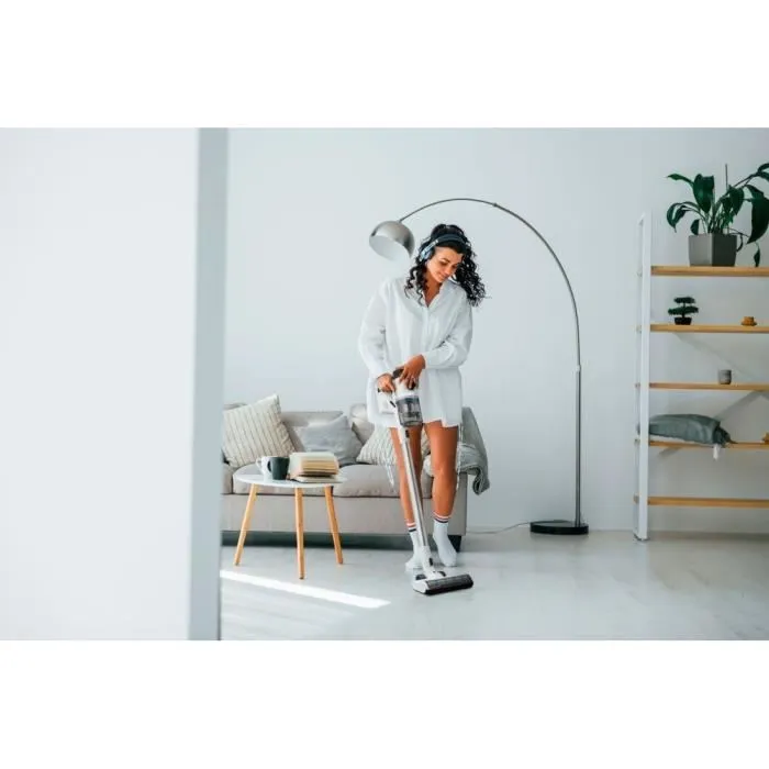 Medion Aspirateur Balai sans Fil P400 W - 26 kPa, Filtre HEPA, Accessoires intégrés, 3 Niveaux de Puissance