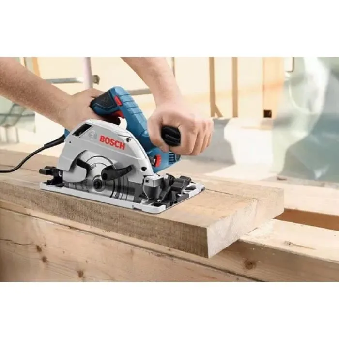 Bosch Professional Scie circulaire plongeante GKS 55+ GCE 1350W, Capacité de coupe 63mm (Réf. 0601682100)