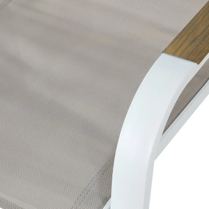 VIANEA - Lot de 4 fauteuils de jardin pour repas - Structure en aluminium blanc, assise en textilene naturel - Accoudoirs imitation bois - Dimensions 52 x 64 x65 cm