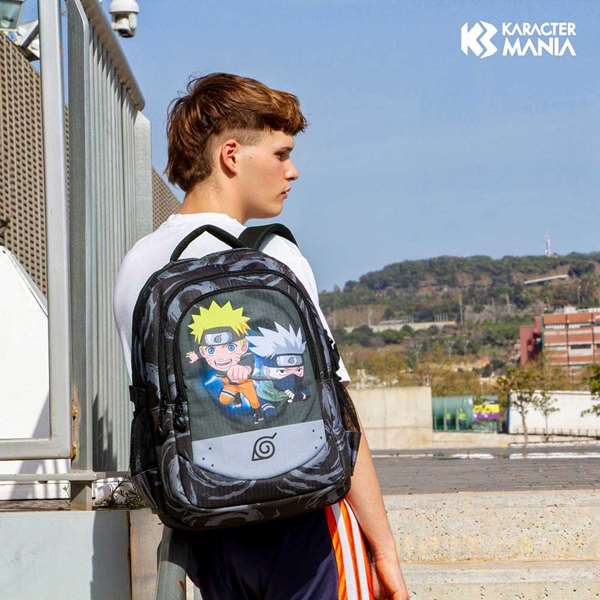 Karactermania Mochila Naruto Run Plus Fan Kid Sac à dos avec compartiments et port USB - Dimensions 44x34x21 cm