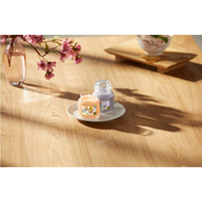 Yankee Candle Bougie Parfumée Mango Ice Cream 104 g Yankee Candle Bougie Parfumée Mango Ice Cream 104 g