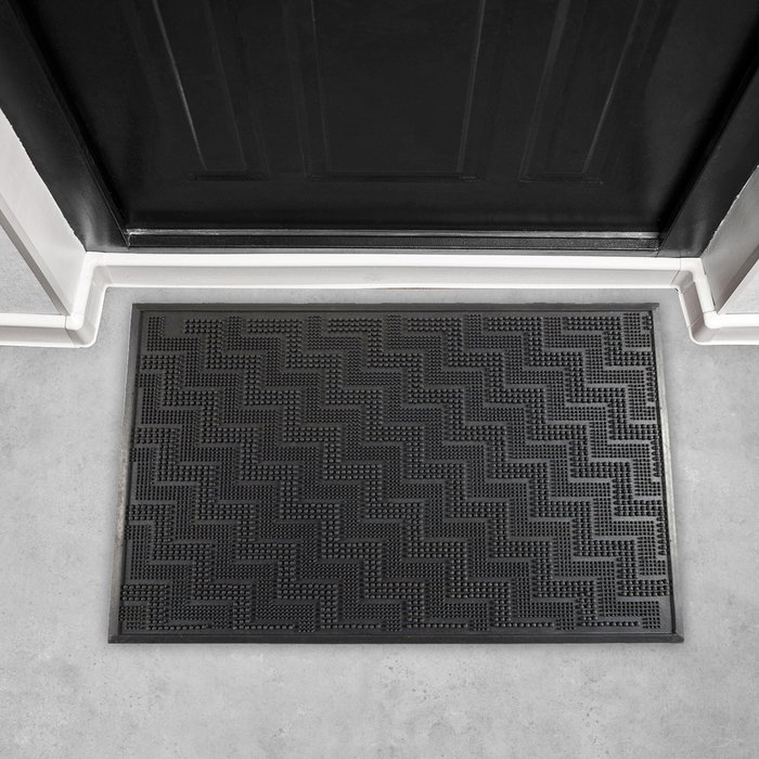 Je cherche une Idee Tapis de sol en caoutchouc relief 40x61 cm