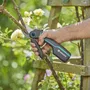 Gardena AssistCut - Sécateur à batterie, diamètre de coupe max. 25 mm, lame en acier inoxydable trempé pour jardin