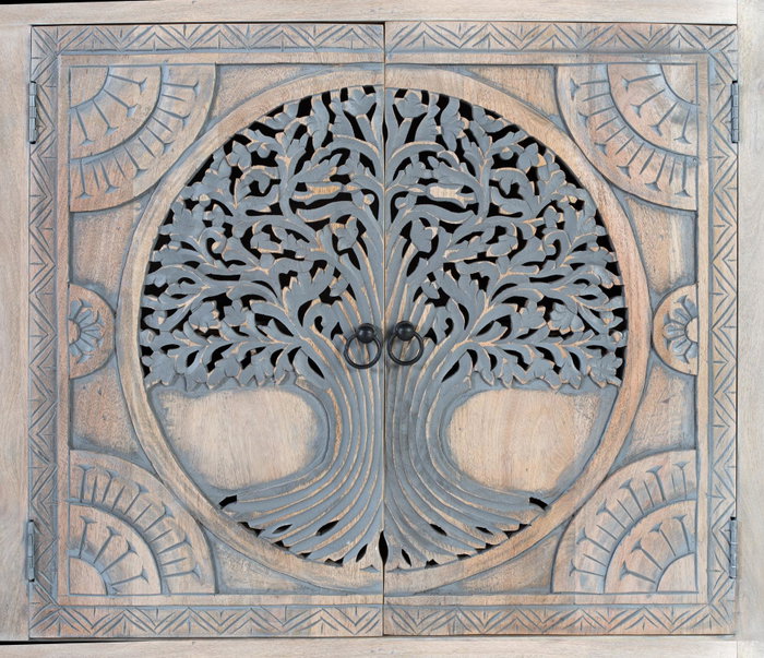 GINER Y COLOMER - Buffet en bois de manguier avec 4 portes décorées à la main, motifs sculptés Arbre de Vie, finition naturelle et bleue, intérieur avec étagères GINER Y COLOMER - Buffet en bois de manguier avec 4 portes décorées à la main, motifs sculptés Arbre de Vie, finition naturelle et bleue, intérieur avec étagères