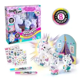 Canal Toys La Famille Licorne - Figurines de décoration pour enfants, Maman licorne lumineuse et 2 bébés à personnaliser, kit créatif OFG 287