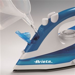 Ariete - Planche à repasser compacte 6234 avec fonction vapeur, système de nettoyage automatique, puissance 2000W et semelle en Téflon anti-adhésive Ariete - Planche à repasser compacte 6234 avec fonction vapeur, système de nettoyage automatique, puissance 2000W et semelle en Téflon anti-adhésive