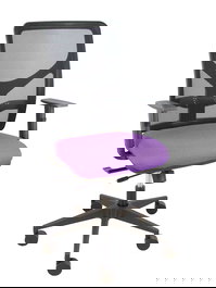 Chaise Motilla Synchrone/Traslack tissu Violet Maille Noir Base pyramidale noire Accoudoir 1D Sans appui-tête Roulettes 65mm nylon