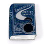 THE CARAT SHOP - Pins - Livre Advanced Potion Making - Licence Harry Potter - Alliage de zinc (Zn 93%, Cu 3%, Al 4%)