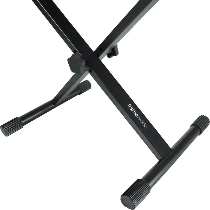 FRAMEWORKS Banquette Standard pour Clavier Noire avec Siège Deluxe FRAMEWORKS Banquette Standard pour Clavier Noire avec Siège Deluxe