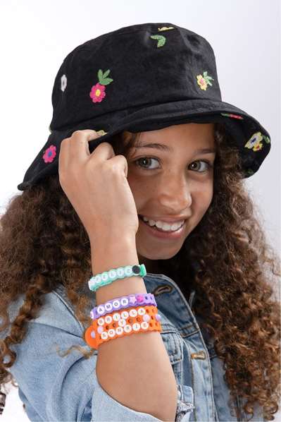 Bizak - Set de 12 bracelets parfumés Jelly Bands à décorer - Assortiment