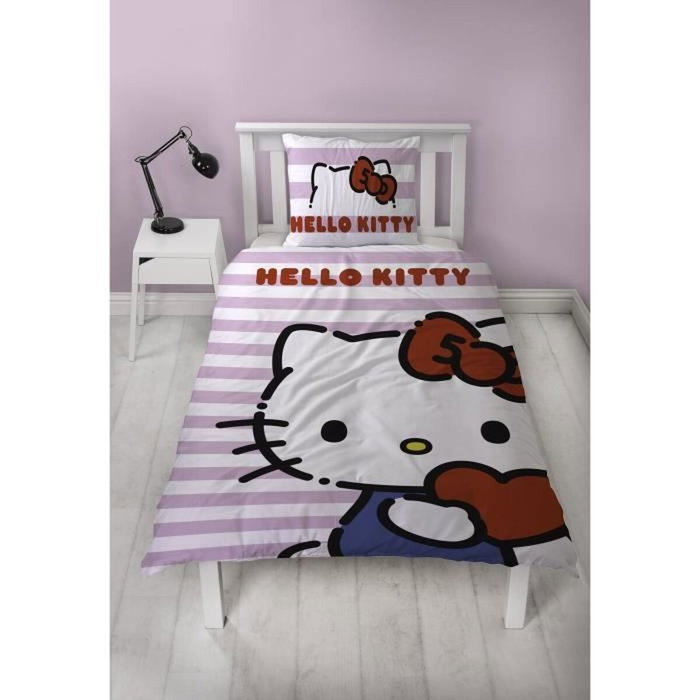 Hello Kitty Parure de lit réversible en microfibre, 2 pièces Hello Kitty Parure de lit réversible en microfibre, 2 pièces
