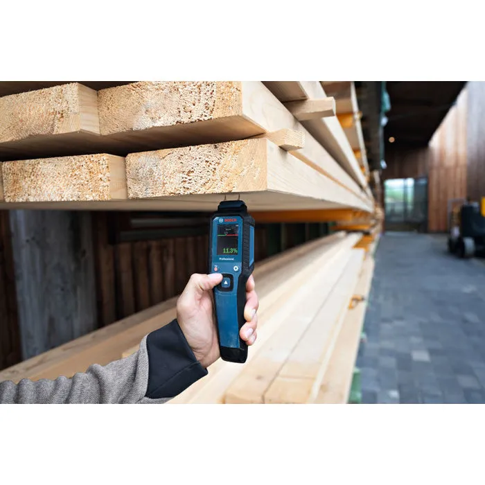 Bosch GMP 1-13 Humidimètre professionnel - Écran LCD couleur, IP65, Mesure 37 types de bois et 10 matériaux de construction Bosch GMP 1-13 Humidimètre professionnel - Écran LCD couleur, IP65, Mesure 37 types de bois et 10 matériaux de construction