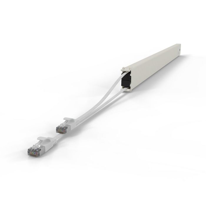 PATCHBOX patchbox.one Cassette 46RU STP Blanc avec câbles Cat6a 2,5m