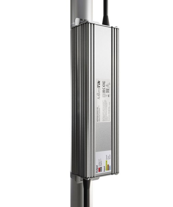 MikroTik MTP250-53V47-OD - Alimentation secteur extérieure AC/DC 53V 250W IP67 pour équipements réseau - Montage mural/poteau (240 x 46.5 x 69 mm)